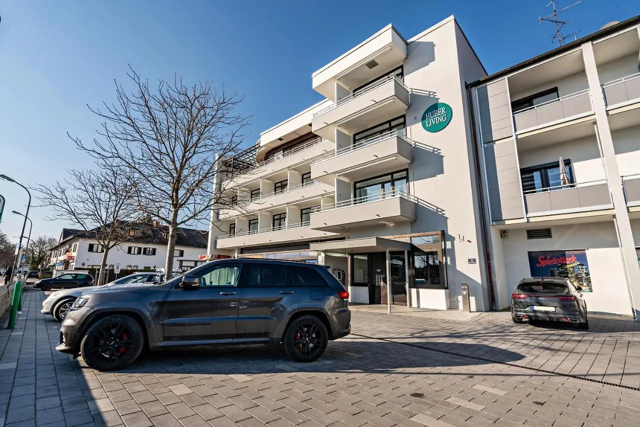 Huber Living Basic 106 Apartment Germering